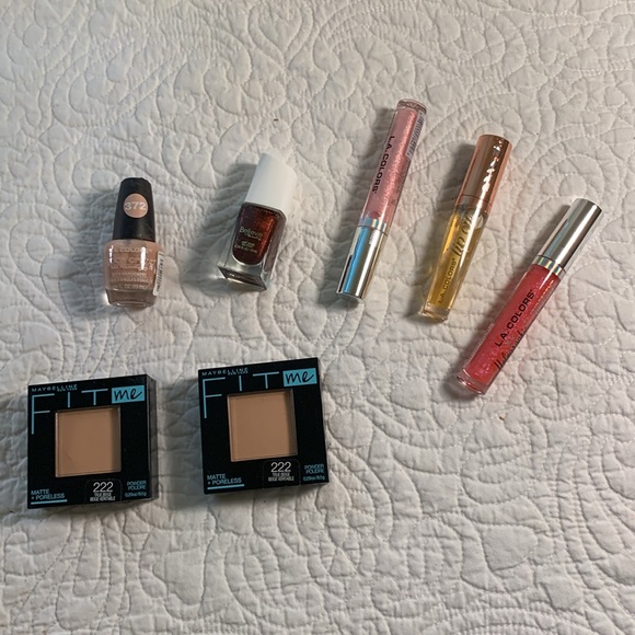 Maybelline L.A. Colors 7 Pc set Fit Me Foundation (222) Polish Lip gel & Oil NEW - Picture 2 of 9